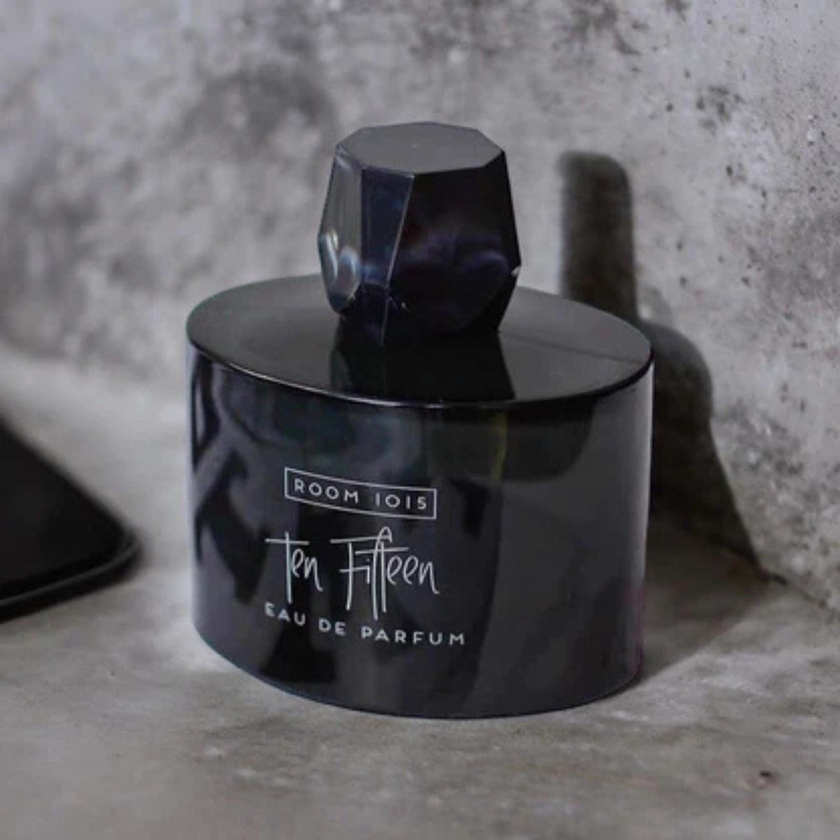 Ten Fifteen Perfume Room 1015