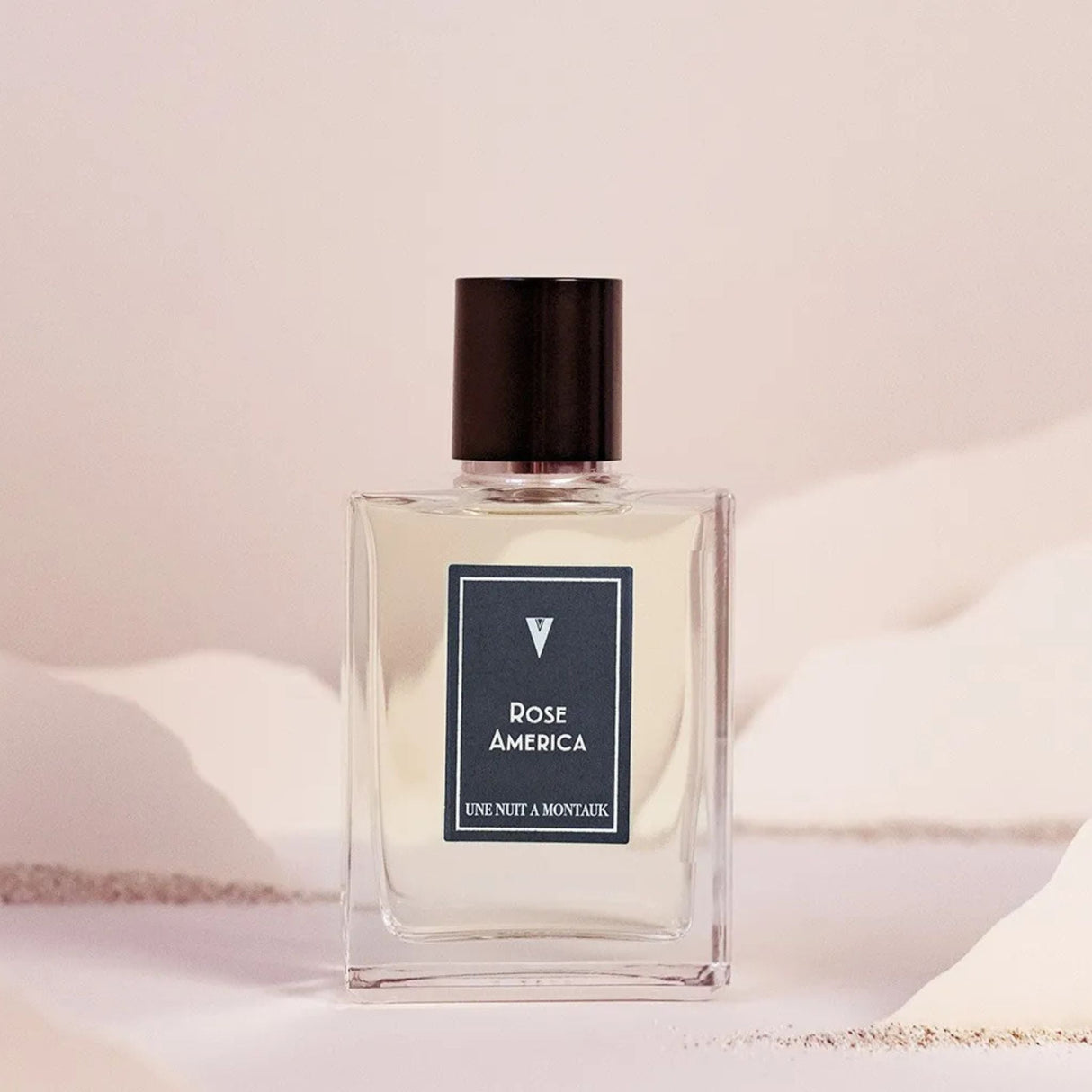 Une Nuit Nomade Rose America Fragrance