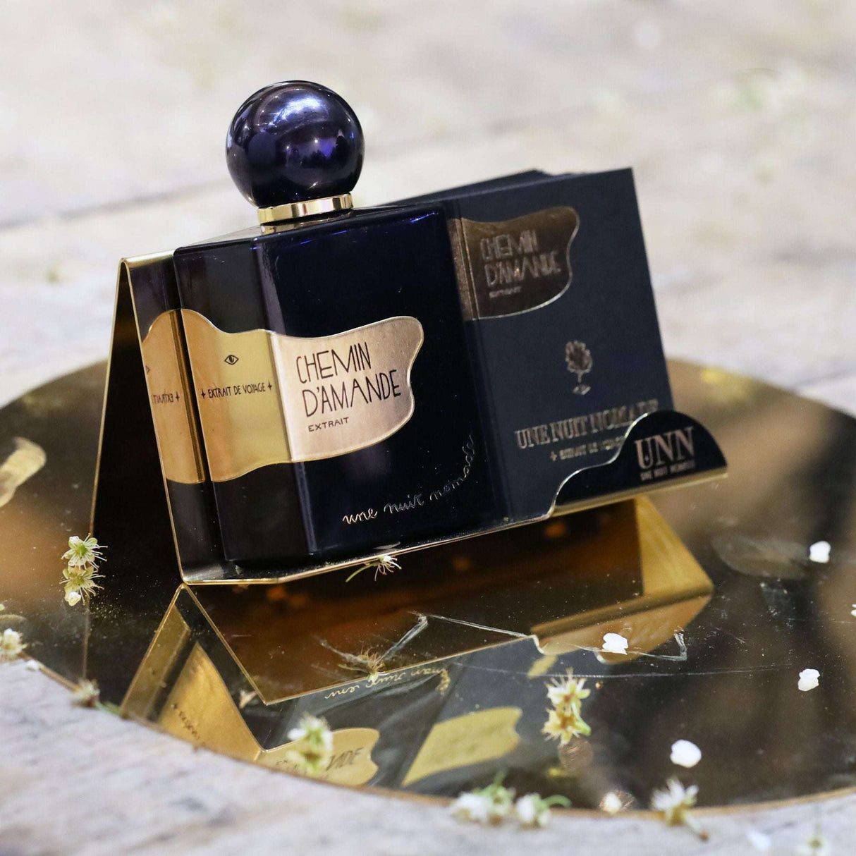 Chemin D'amande Une nuit Nomade Perfume