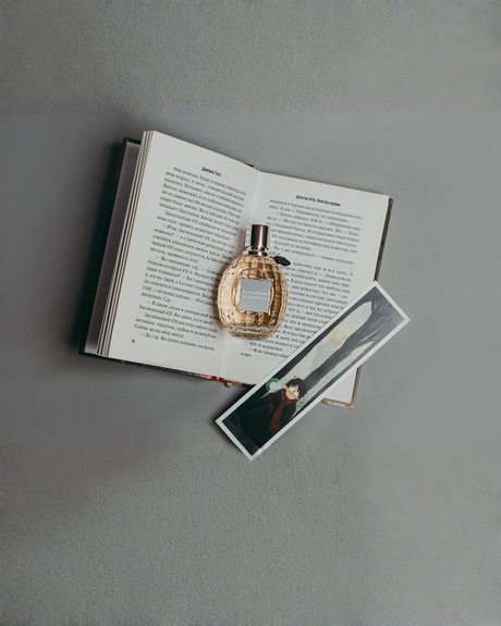 Your Guide to Fragrance Notes: How to Read a Perfume Like a Pro